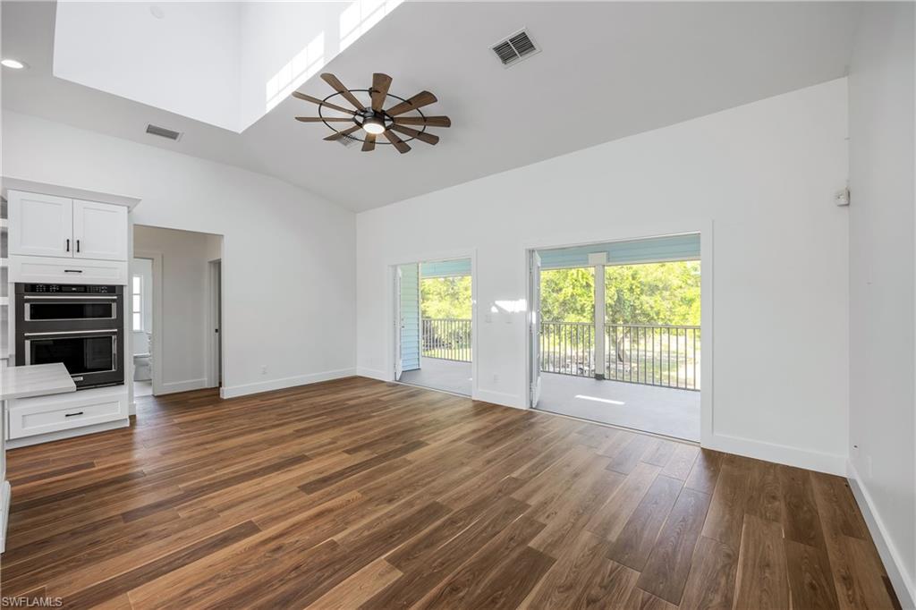 25336 Papillion DR