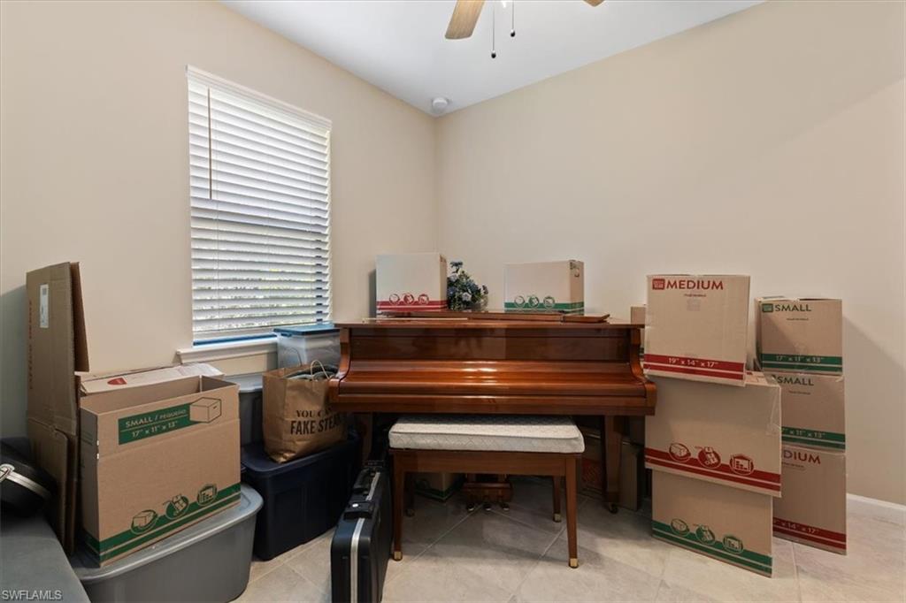 3954 Spotted Eagle WAY