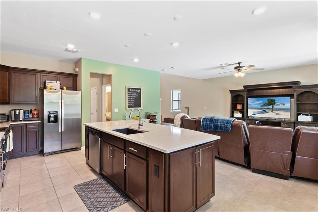 3954 Spotted Eagle WAY