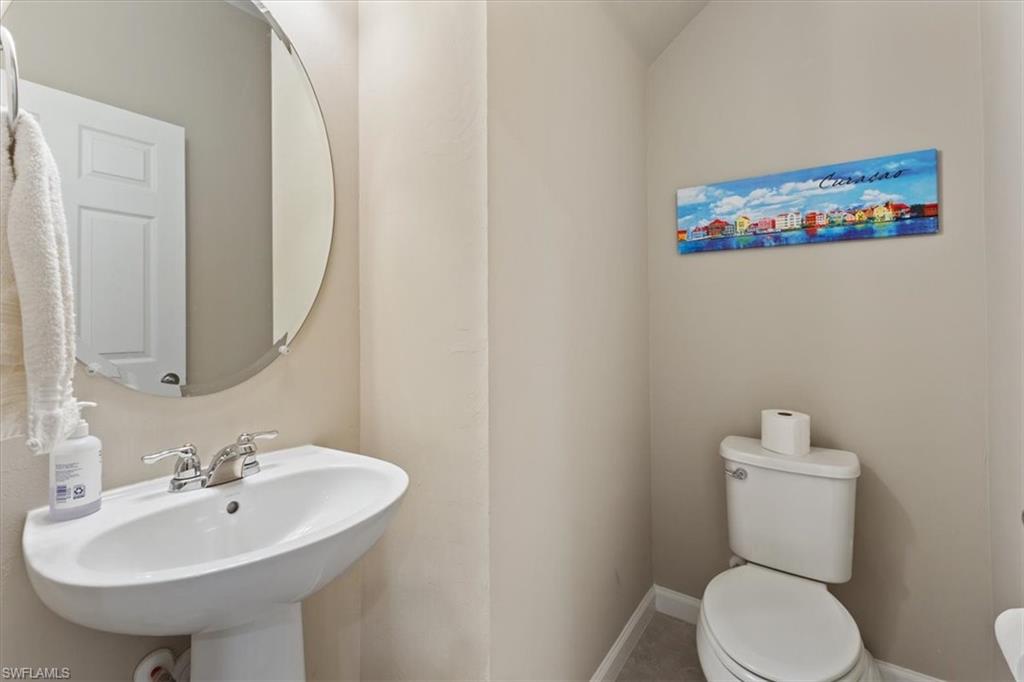 3954 Spotted Eagle WAY