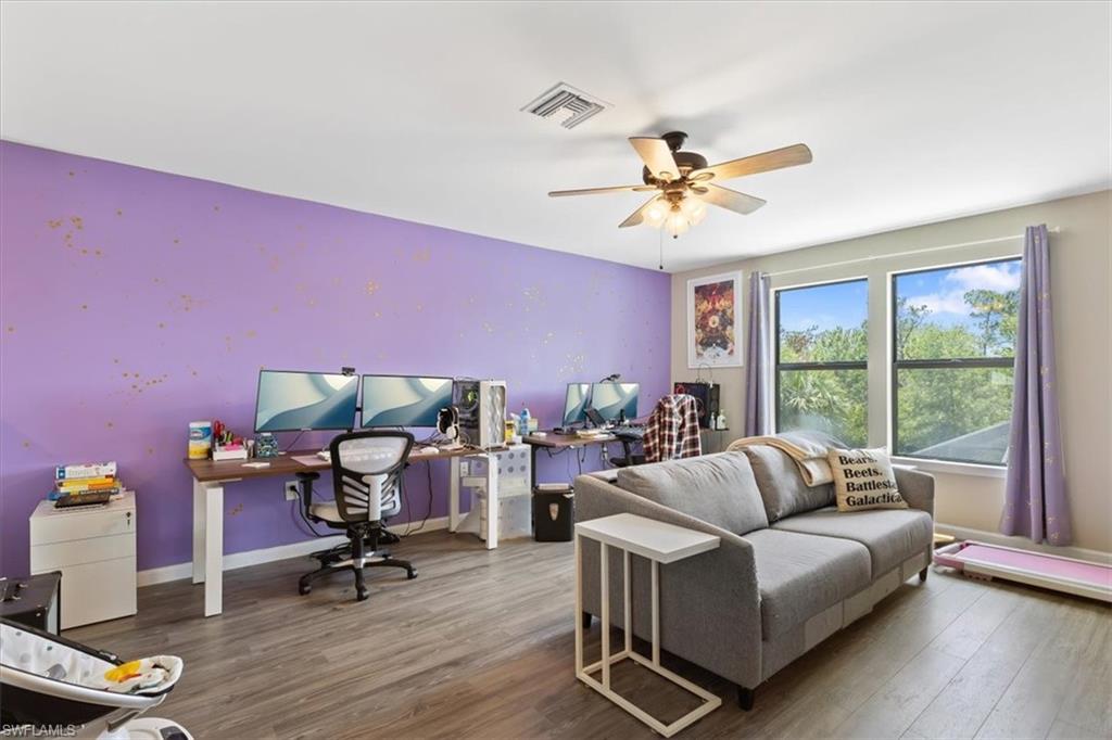 3954 Spotted Eagle WAY