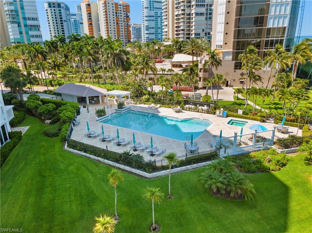 4401 Gulf Shore BLVD N # B202