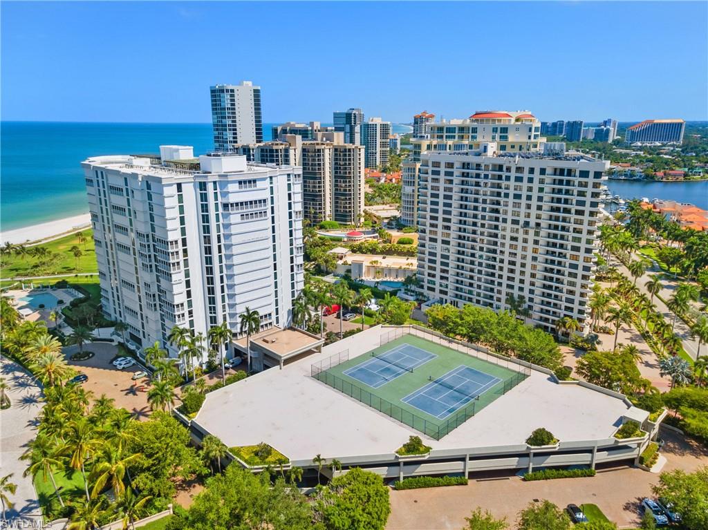 4401 Gulf Shore BLVD N # B202