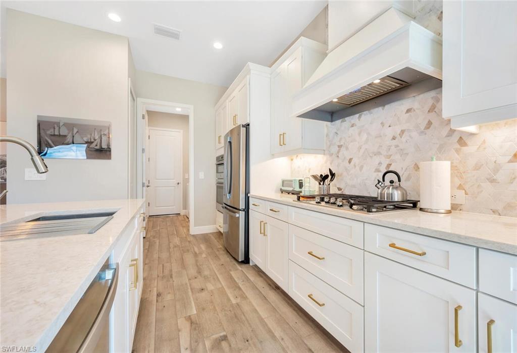 4003 Pegasus WAY