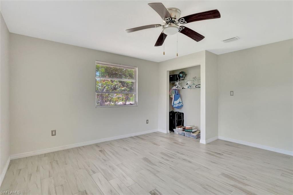 4937 Royal Palm DR