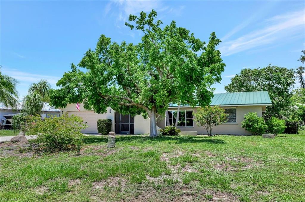 4937 Royal Palm DR