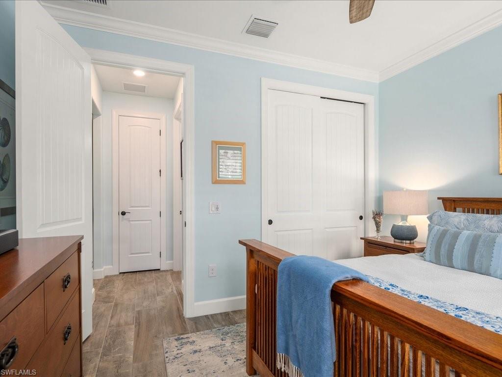 20024 Siesta Key CT