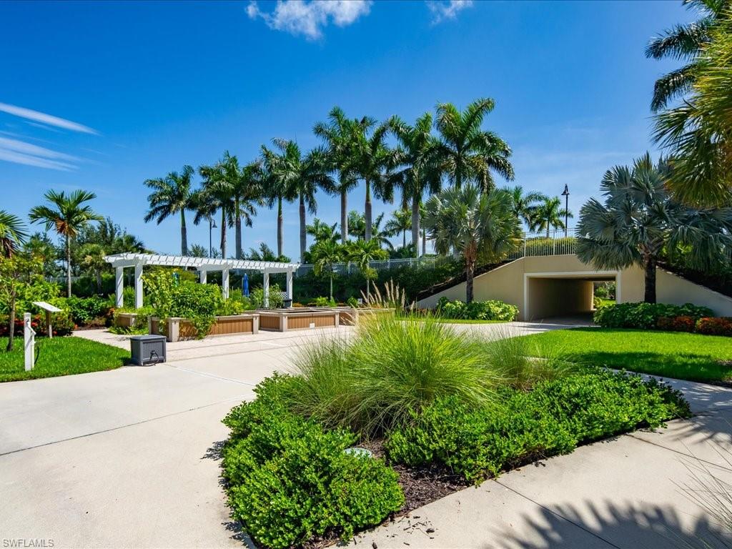 20024 Siesta Key CT