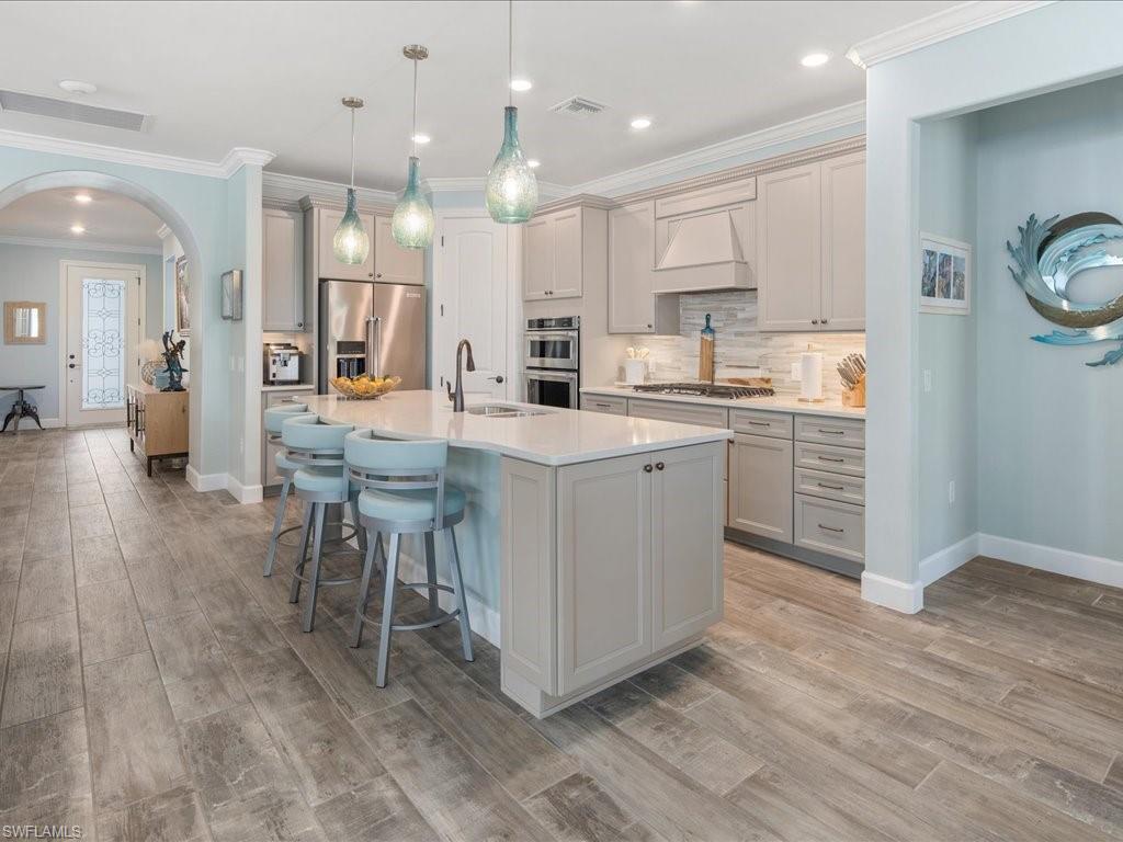 20024 Siesta Key CT
