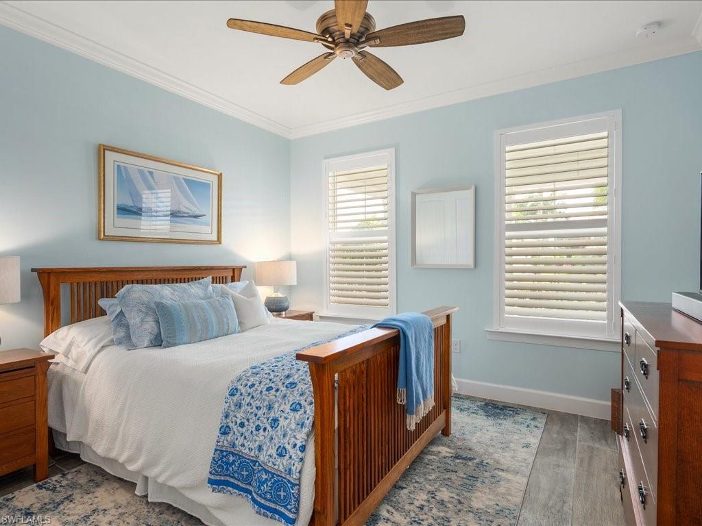 20024 Siesta Key CT