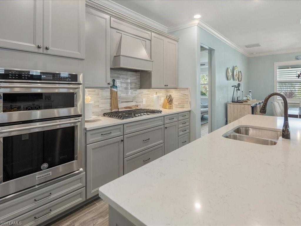 20024 Siesta Key CT