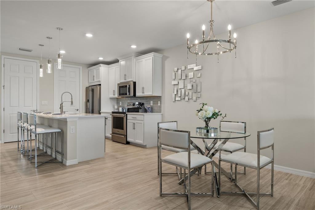 14680 Edgewater CIR