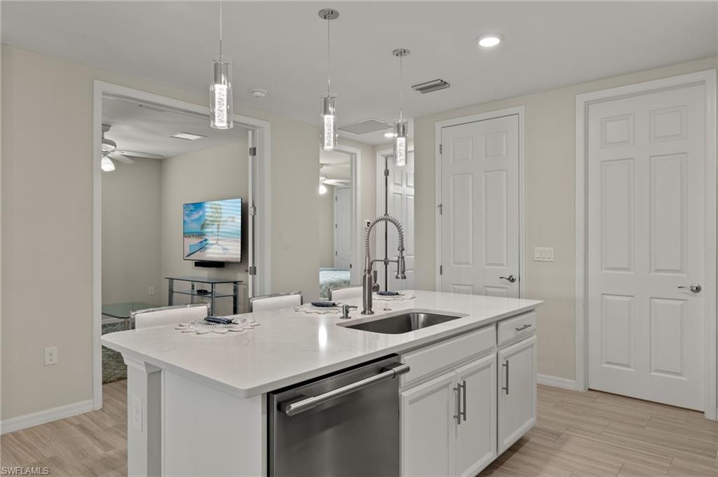 14680 Edgewater CIR