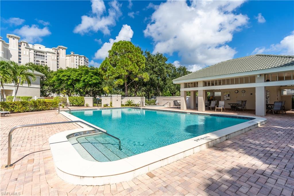 1001 Arbor Lake DR # 607