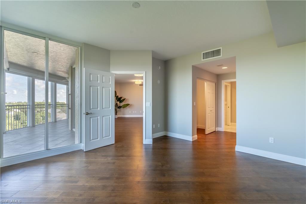 1001 Arbor Lake DR # 607