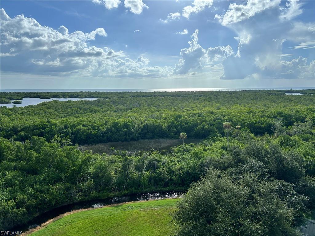 1001 Arbor Lake DR # 607