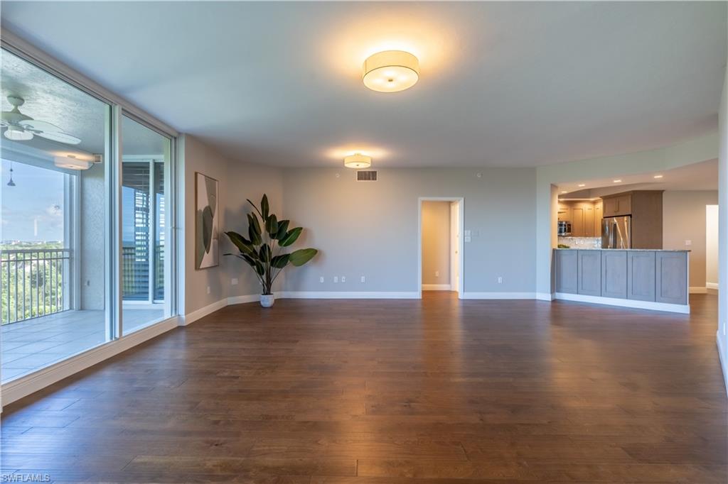 1001 Arbor Lake DR # 607