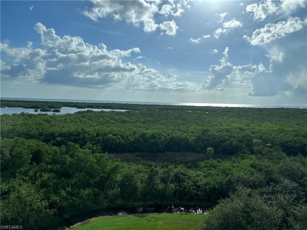 1001 Arbor Lake DR # 607