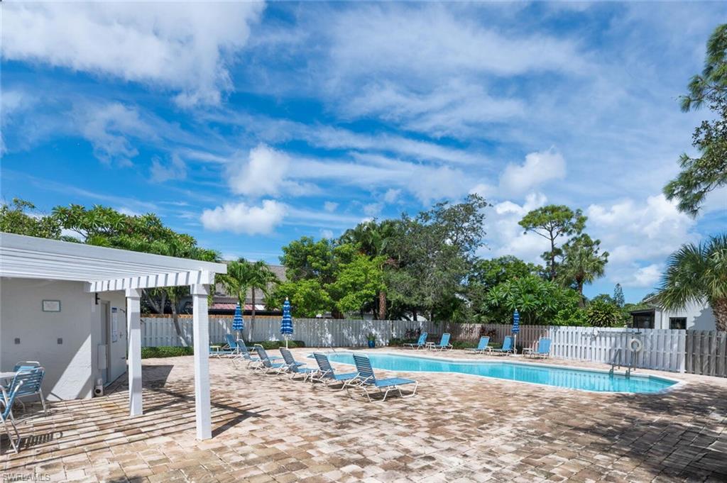 820 Meadowland DR # 3 Unit: 19-3