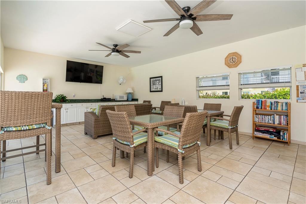 240 N Collier BLVD # F1