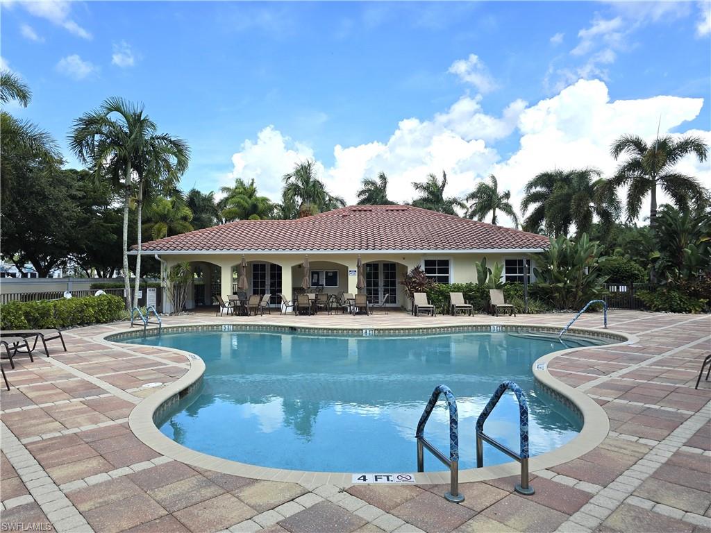 7887 Martino CIR