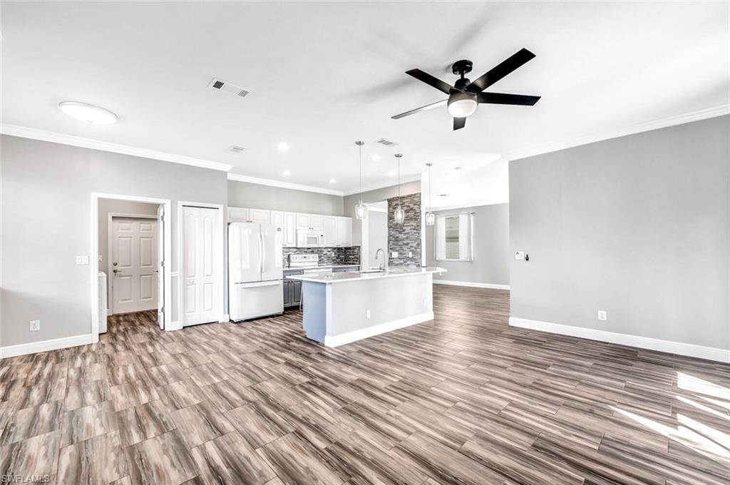 2225 Heritage Greens DR