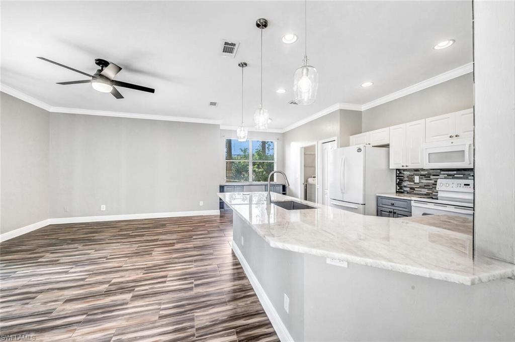 2225 Heritage Greens DR