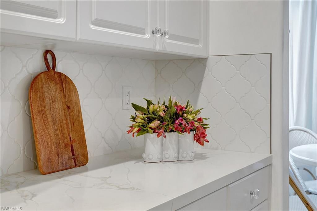 889 Carrick Bend CIR # 1701