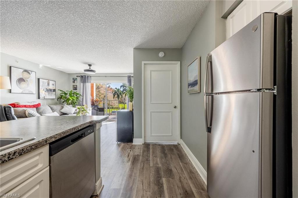 1240 Wildwood Lakes BLVD # 203