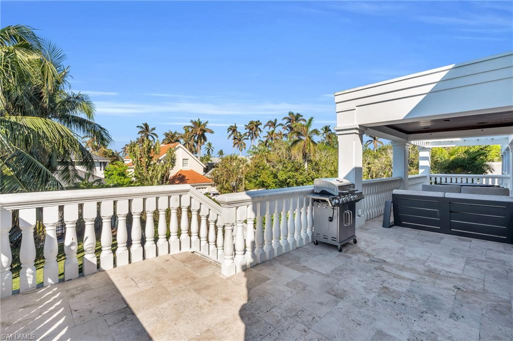 271 Broad AVE S # 202 Unit: #202