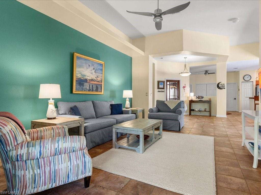 148 GLEN EAGLE CIR