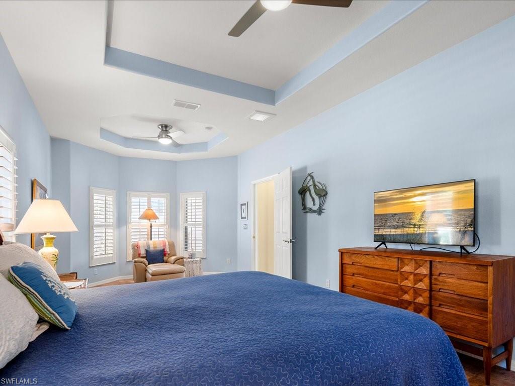 148 GLEN EAGLE CIR