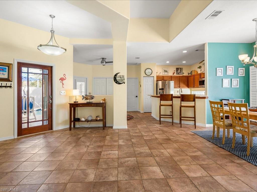 148 GLEN EAGLE CIR