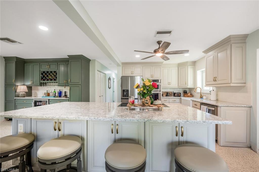 68 Wolcott DR