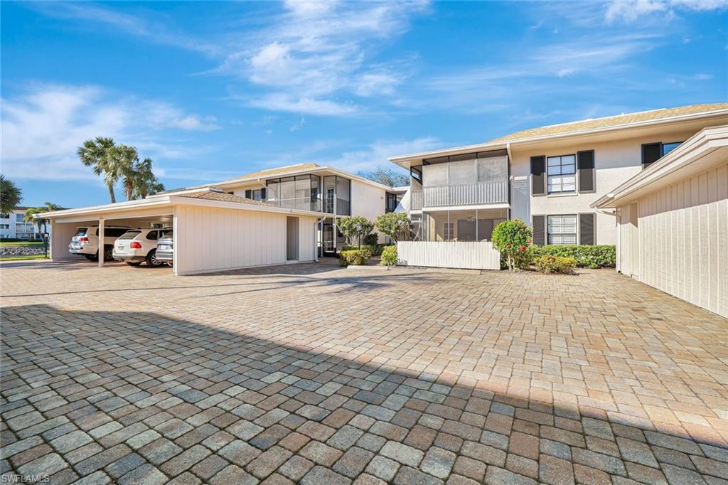 3107 Riviera DR # 202 Unit: A-202