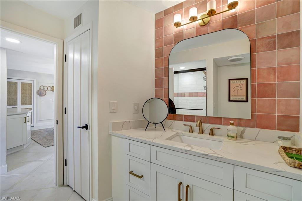 3107 Riviera DR # 202 Unit: A-202