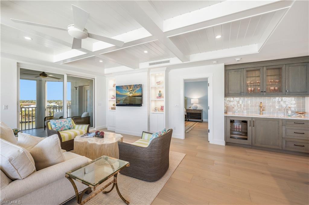 9790 Gulf Shore DR # 504