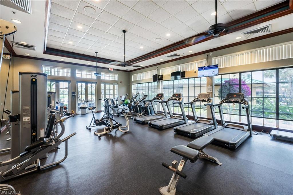 3964 Bishopwood CT E # 106 Unit: 1-106