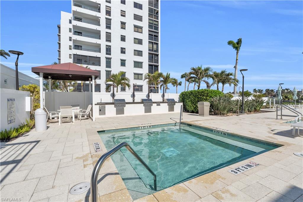 2400 Gulf Shore BLVD N # 3 Unit: PH-3