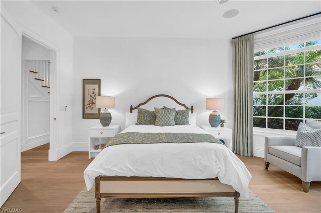 8731 La Palma LN