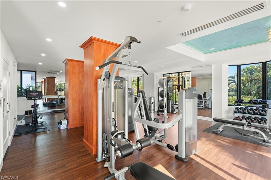 6075 Pelican Bay BLVD # 1206