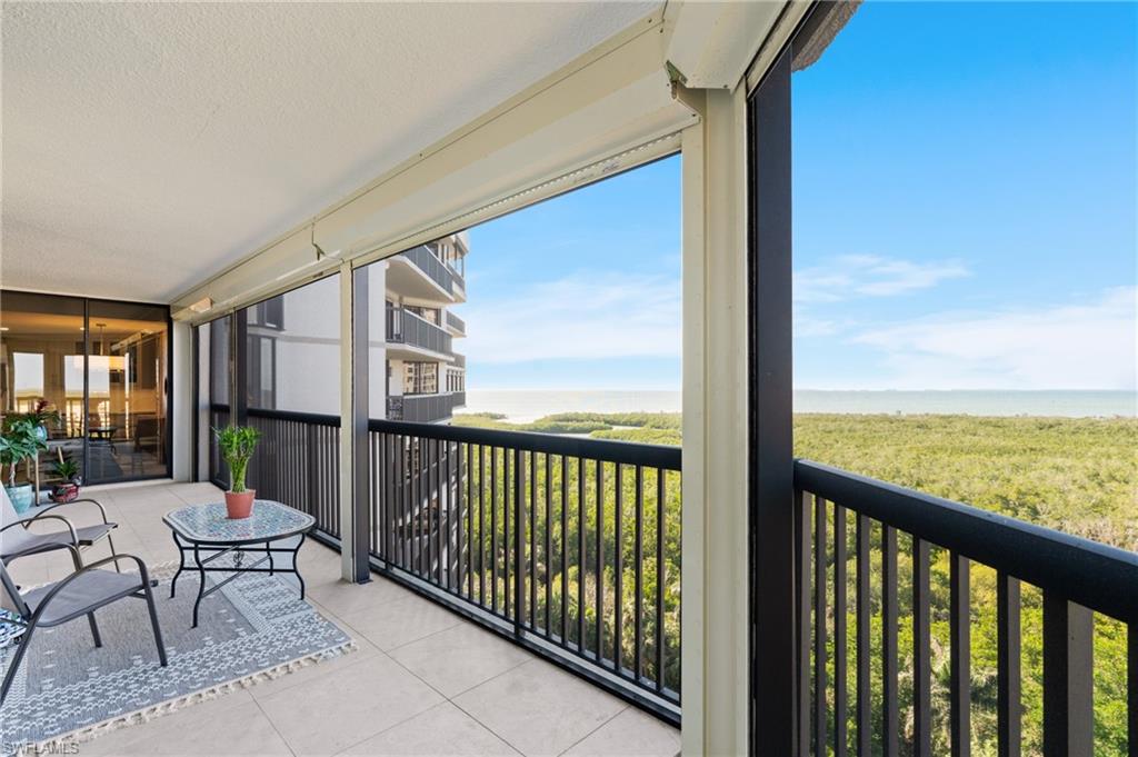 6075 Pelican Bay BLVD # 1206