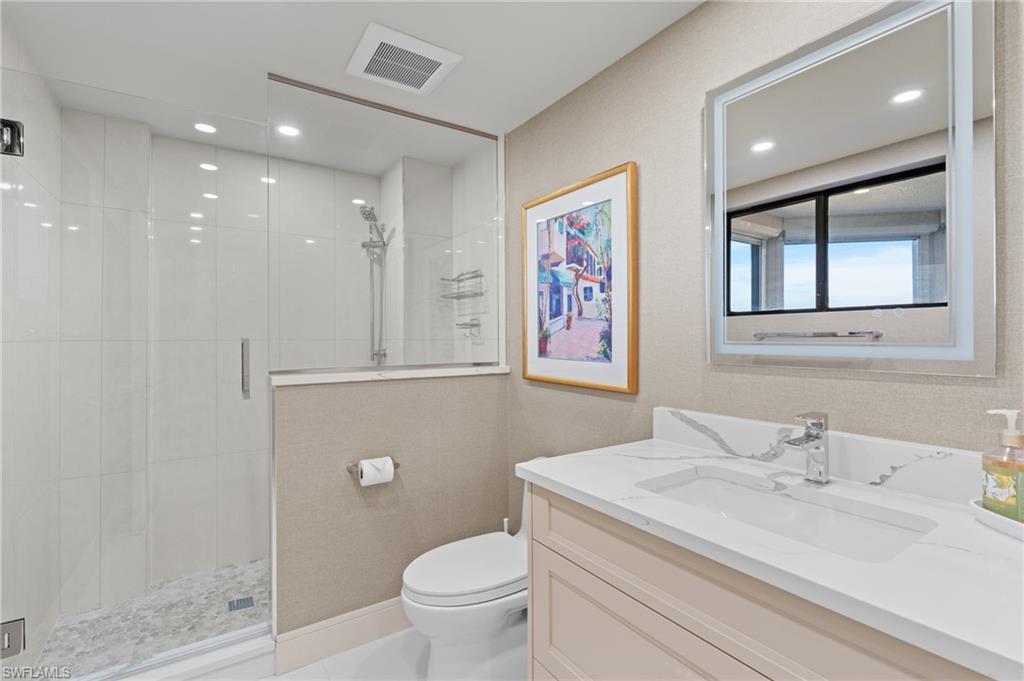 6075 Pelican Bay BLVD # 1206