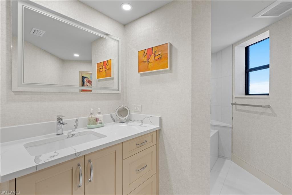 6075 Pelican Bay BLVD # 1206