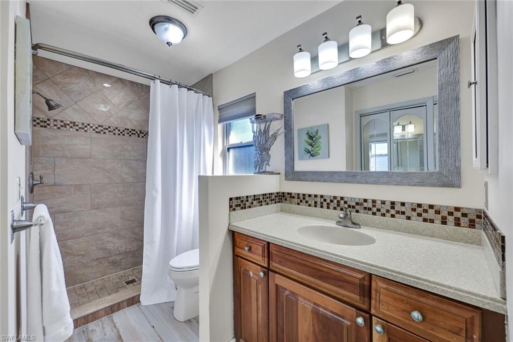 5544 Pernod DR