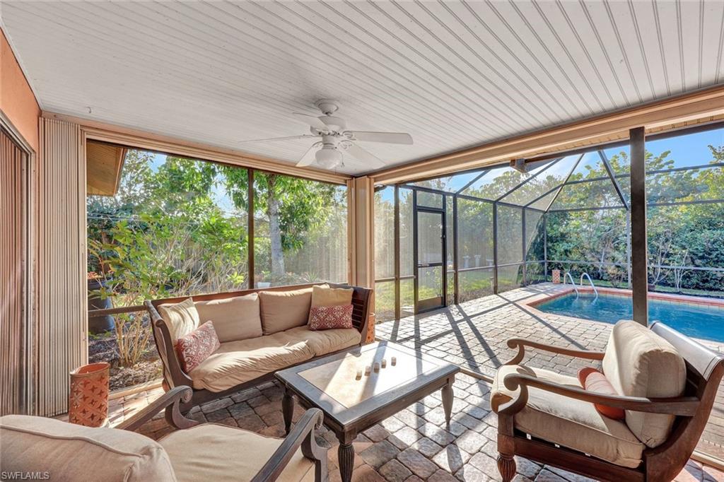 5544 Pernod DR