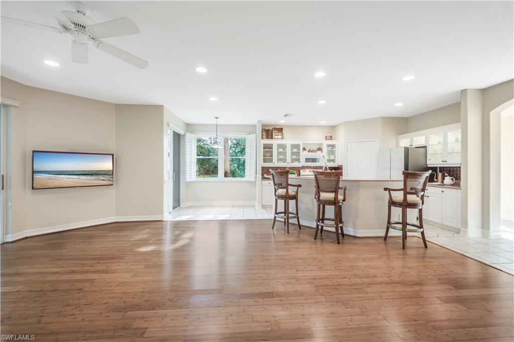 873 Carrick Bend CIR # 2002