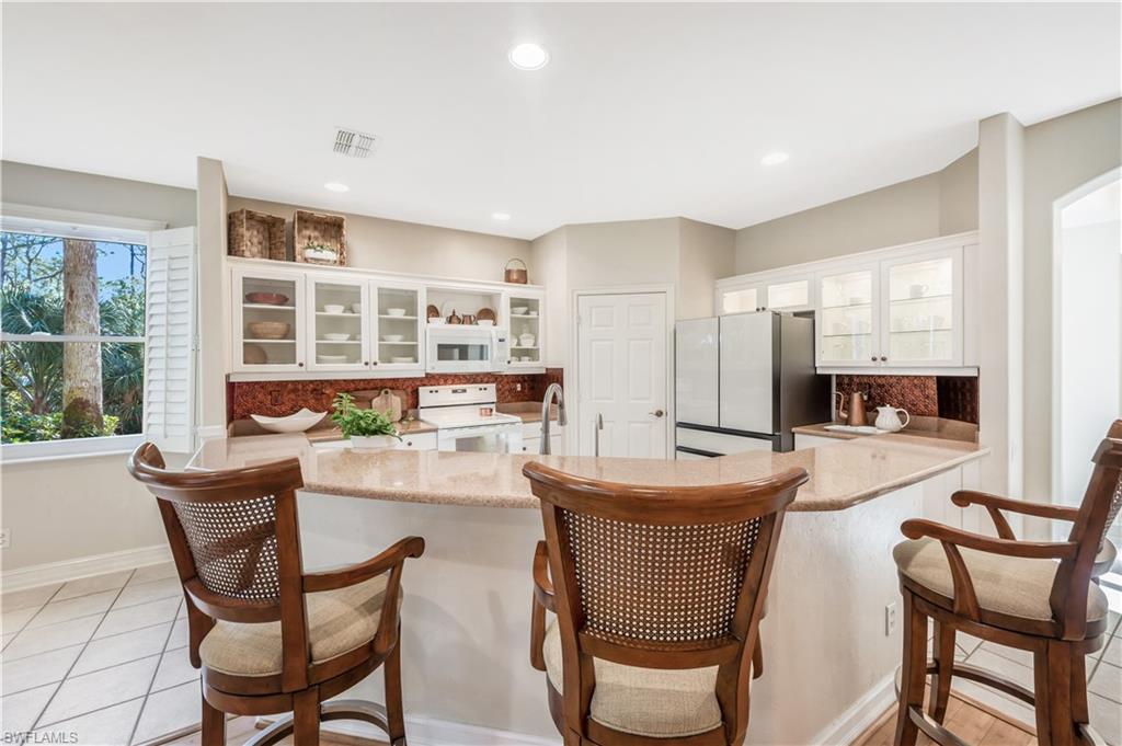 873 Carrick Bend CIR # 2002