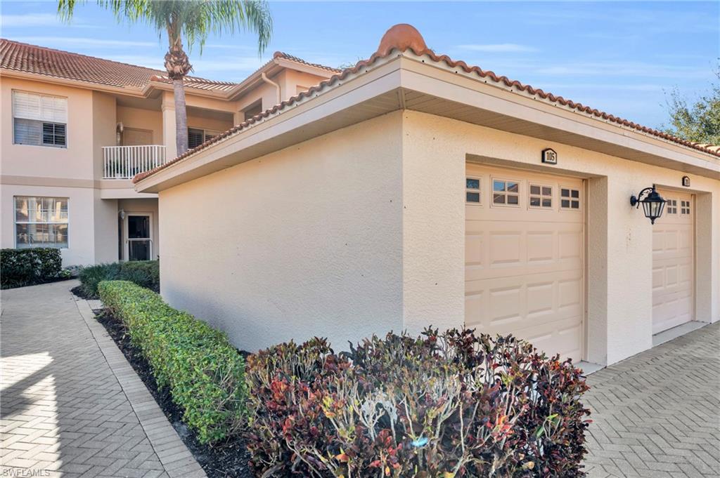 3972 Bishopwood CT E # 105 Unit: 2-105