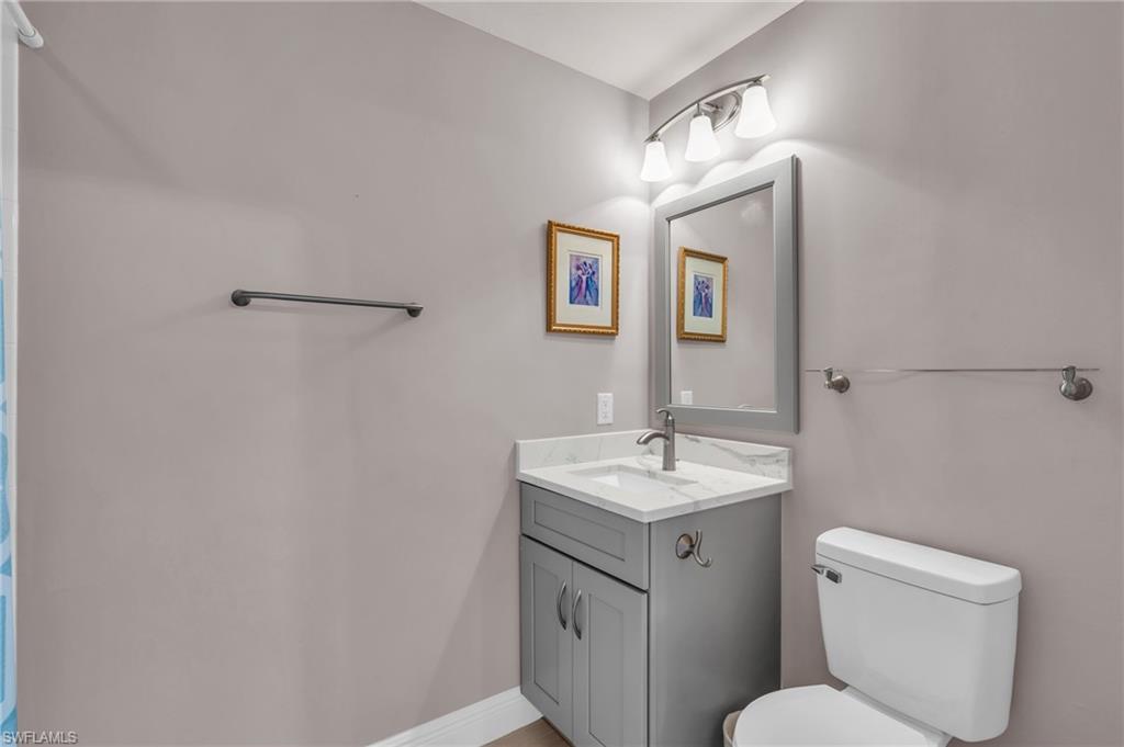 3972 Bishopwood CT E # 105 Unit: 2-105